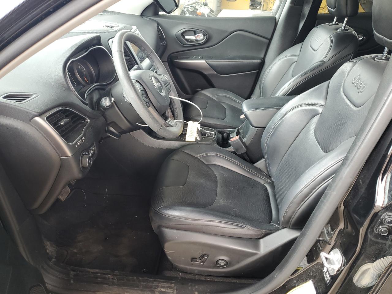 2021 Jeep Cherokee Latitude Lux VIN: 1C4PJMMX7MD233074 Lot: 71492345