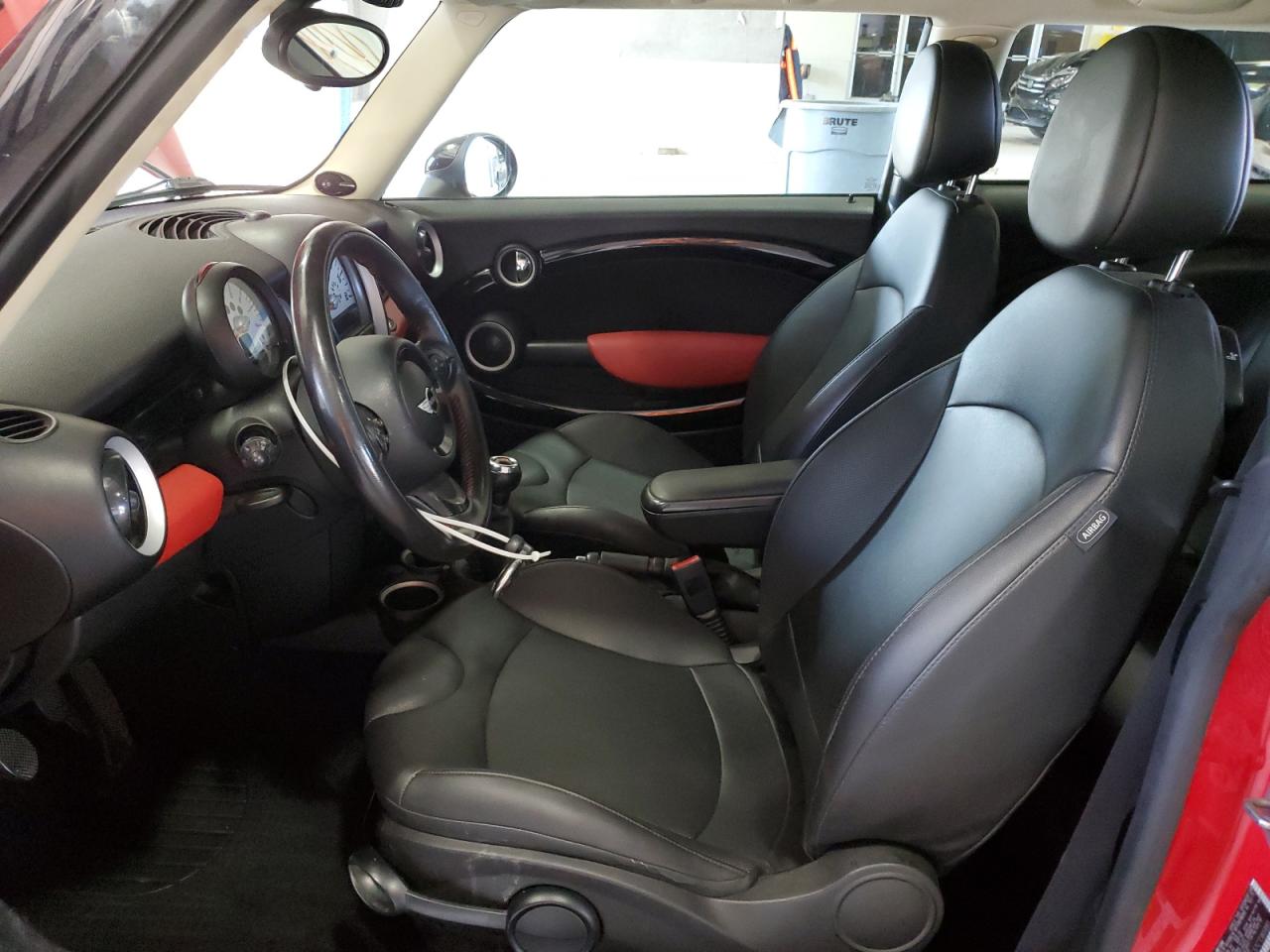 2012 Mini Cooper VIN: WMWSU3C57CT185881 Lot: 83754225