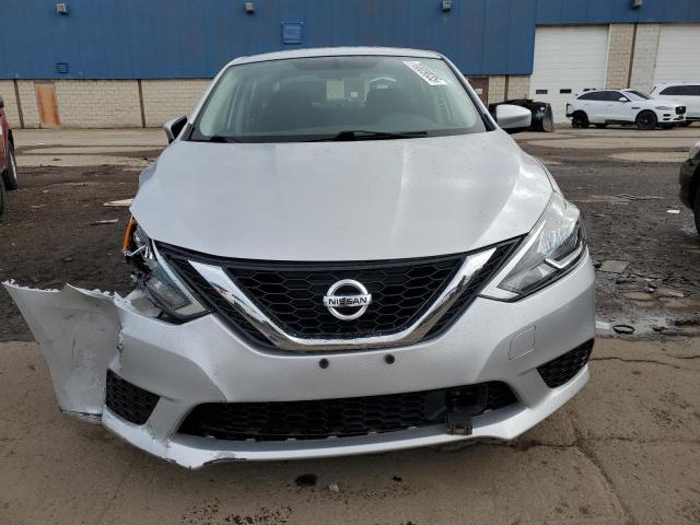  NISSAN SENTRA 2019 Серебристый