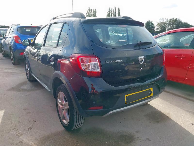 2015 DACIA SANDERO STEPWAY LAUREATE 