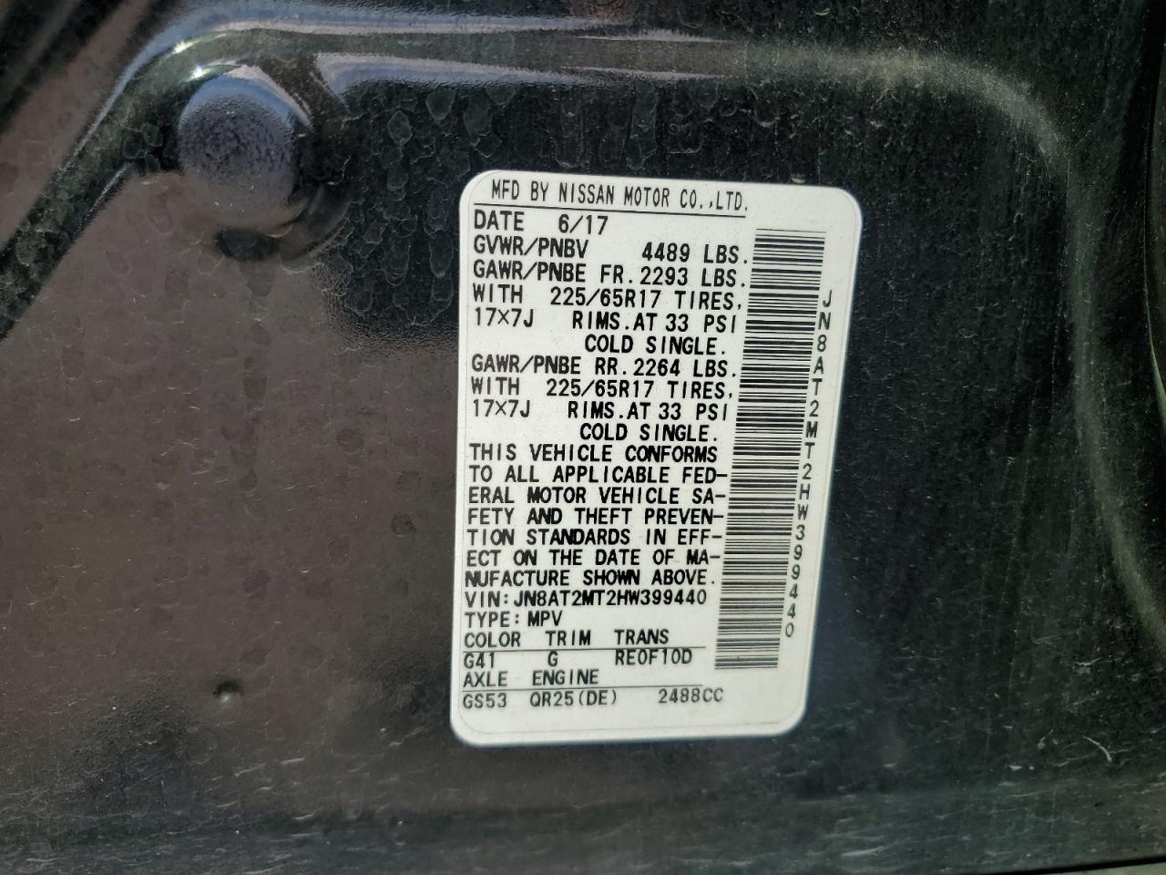 2017 Nissan Rogue S VIN: JN8AT2MT2HW399440 Lot: 81885535