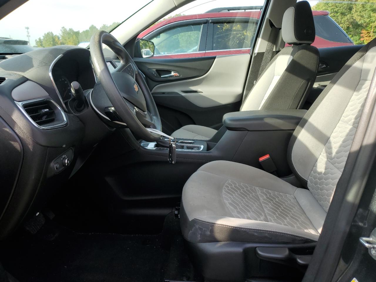 2019 Chevrolet Equinox Ls VIN: 2GNAXSEV2K6235100 Lot: 82016055