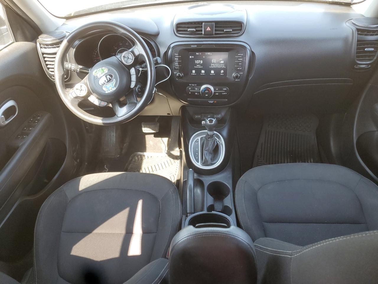 2018 Kia Soul + VIN: KNDJP3A5XJ7568373 Lot: 80115035