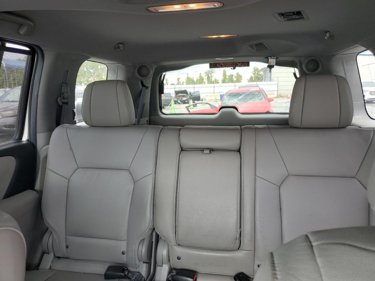 2015 Honda Pilot Touring VIN: 5FNYF3H96FB022052 Lot: 84805395