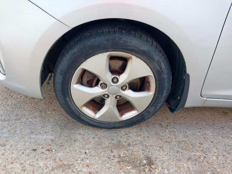 2014 KIA CARENS 2 ECODYNAMICS CRDI 