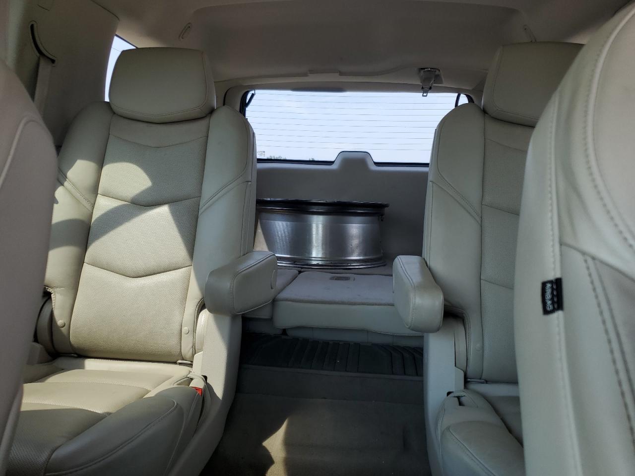 2016 Cadillac Escalade Luxury VIN: 1GYS4BKJ0GR307327 Lot: 80489335