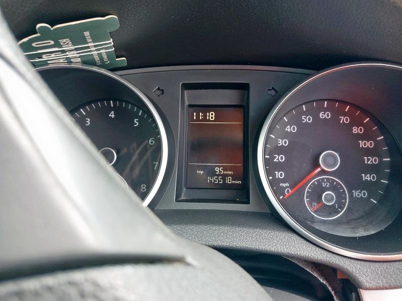 2010 VOLKSWAGEN GOLF S 