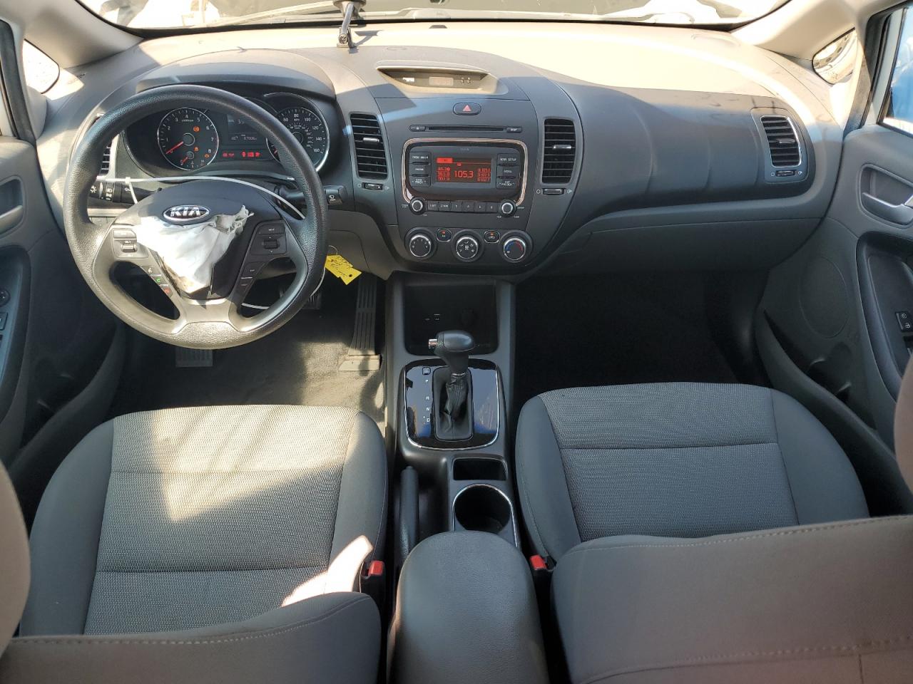 2017 Kia Forte Lx VIN: 3KPFK4A71HE075199 Lot: 81711555