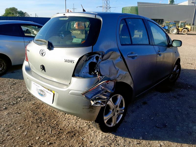 2011 TOYOTA YARIS TR VVT-I 