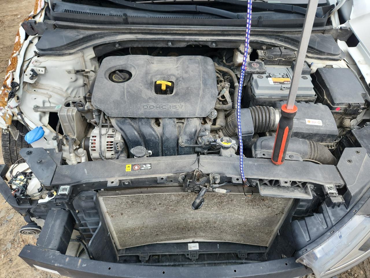 2019 Hyundai Elantra Se VIN: 5NPD74LF1KH419985 Lot: 83784255