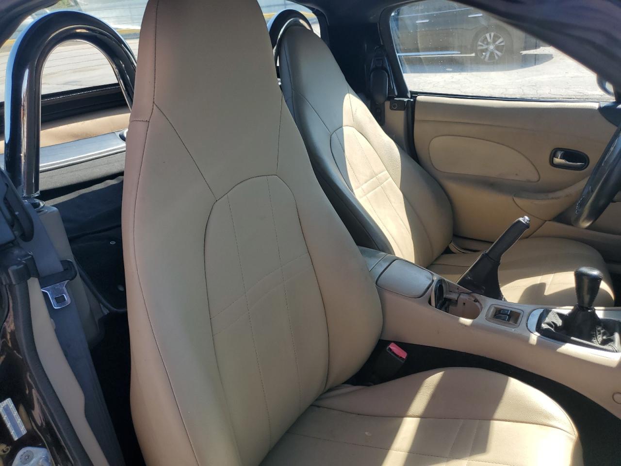 2004 Mazda Mx-5 Miata Base VIN: JM1NB353140403124 Lot: 70572935