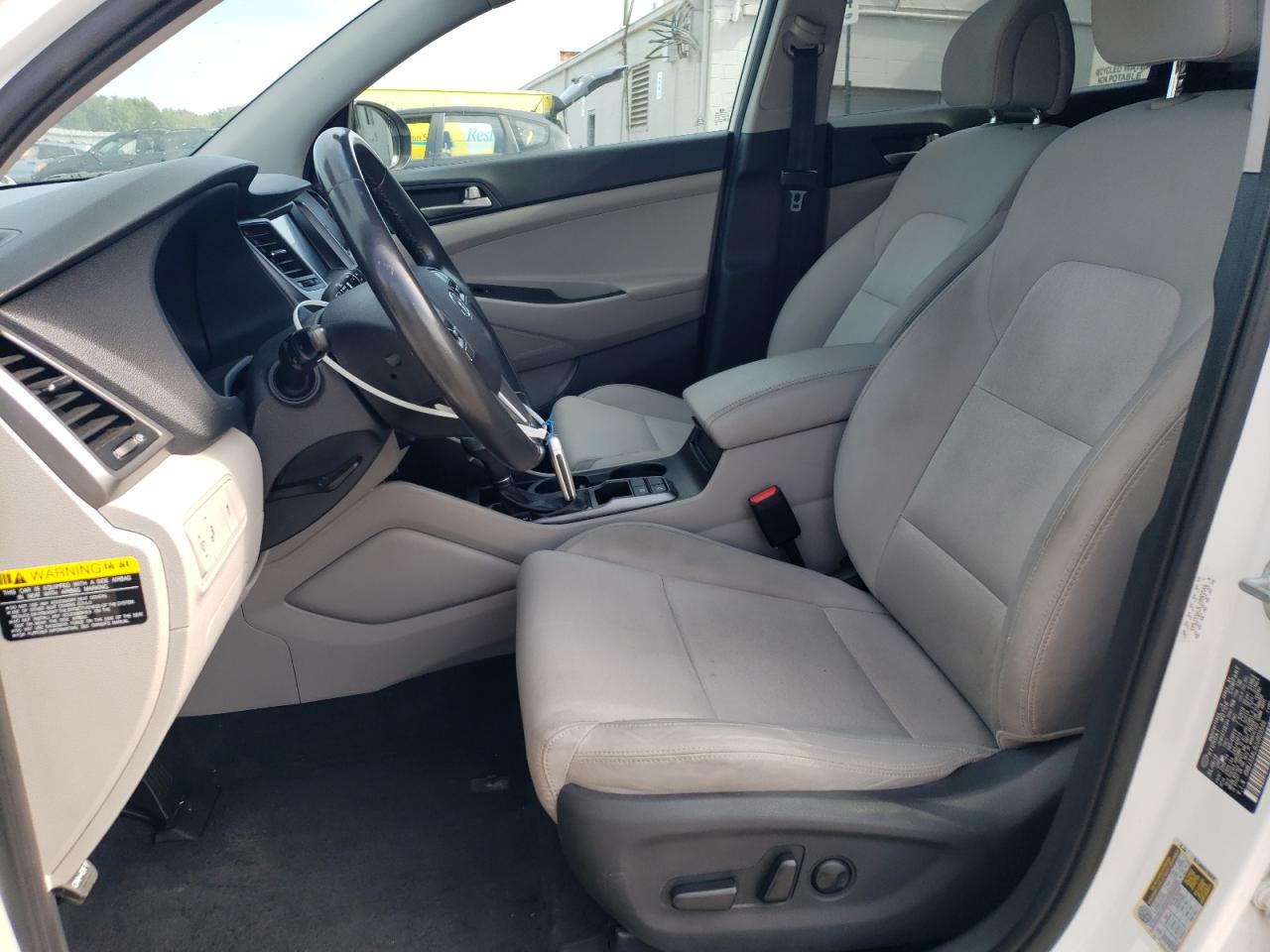 2018 Hyundai Tucson Sport VIN: KM8J33AL8JU805546 Lot: 81668185