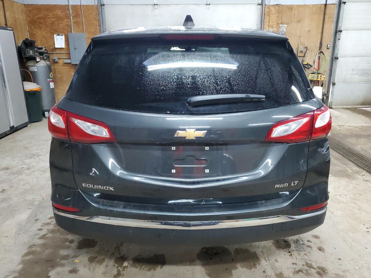 2018 Chevrolet Equinox Lt VIN: 2GNAXSEV8J6122122 Lot: 81439995