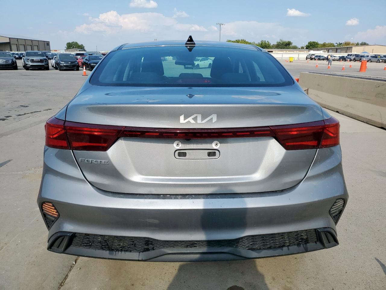 2024 Kia Forte Lx VIN: 3KPF24AD4RE720063 Lot: 81294645