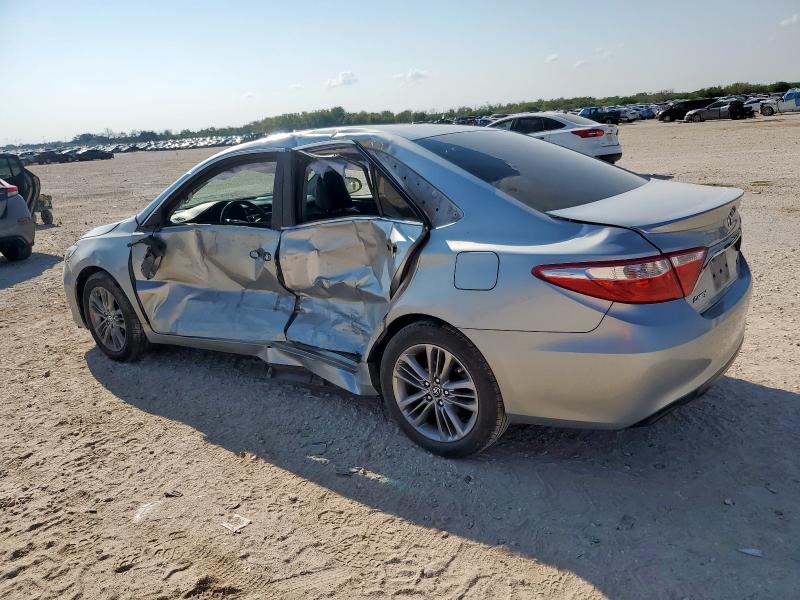 TOYOTA CAMRY 2016 Srebrny