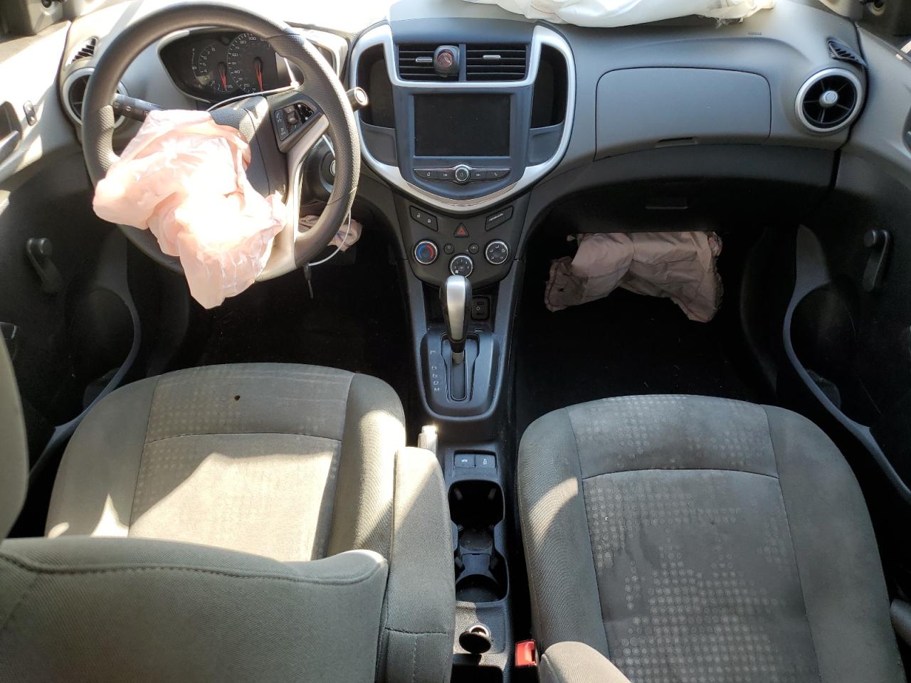 2018 Chevrolet Sonic Ls VIN: 1G1JB5SH5J4128302 Lot: 80645395