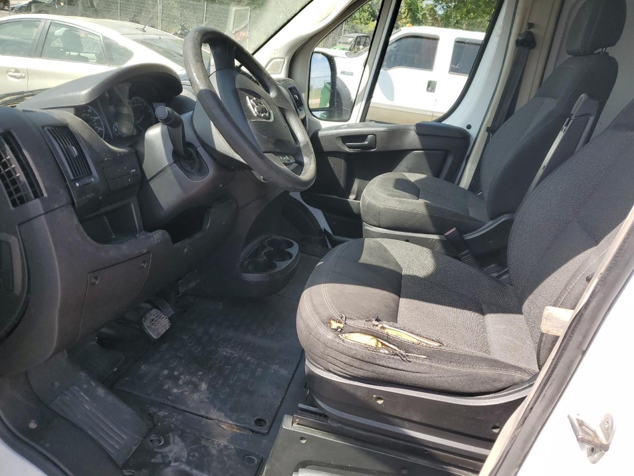 2018 Ram Promaster 2500 2500 High VIN: 3C6TRVCG1JE112587 Lot: 71225945