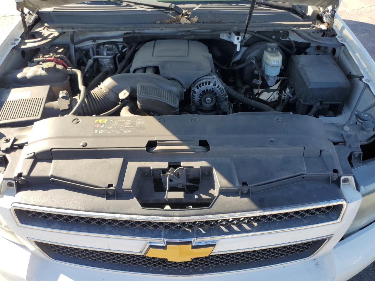 2013 Chevrolet Suburban K1500 Lt VIN: 1GNSKJE7XDR130505 Lot: 71925415