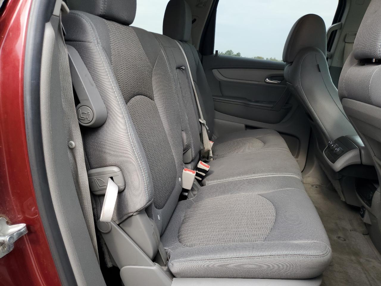 2017 Chevrolet Traverse Lt VIN: 1GNKVGKD8HJ210748 Lot: 83872065