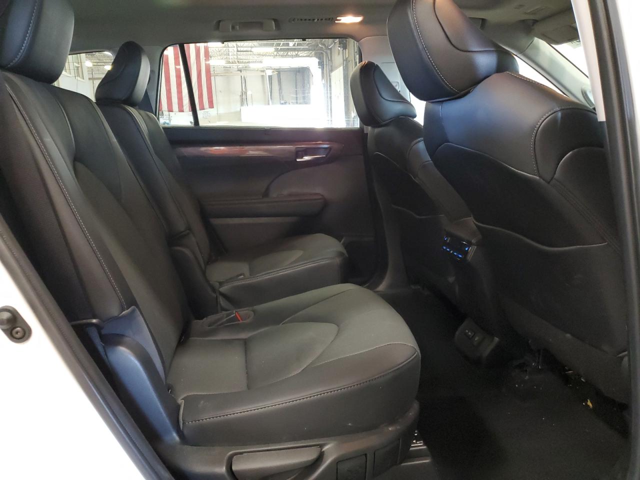 2022 Toyota Highlander Platinum VIN: 5TDFZRBH3NS227341 Lot: 83992805