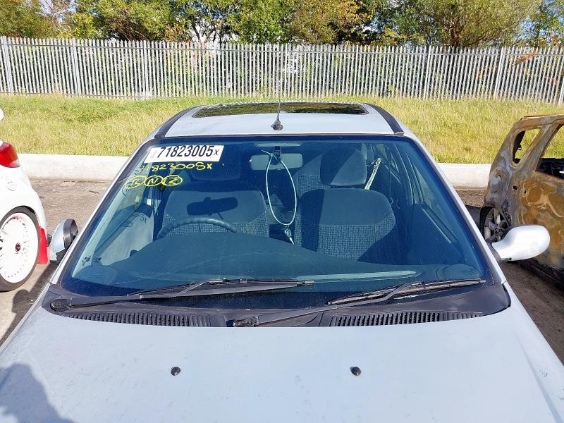 2002 RENAULT MEGANE 1.6 16V EXPRESSION + 5DR AUTO