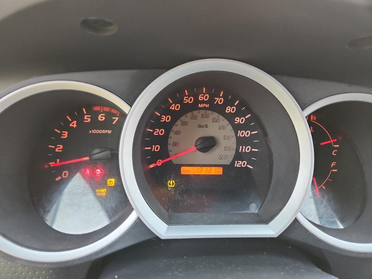 2010 Toyota Tacoma Double Cab VIN: 3TMLU4EN4AM038438 Lot: 82049795