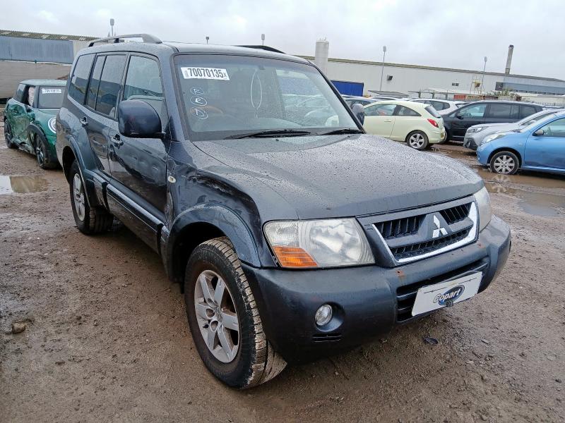2005 MITSUBISHI SHOGUN ELEGANCE