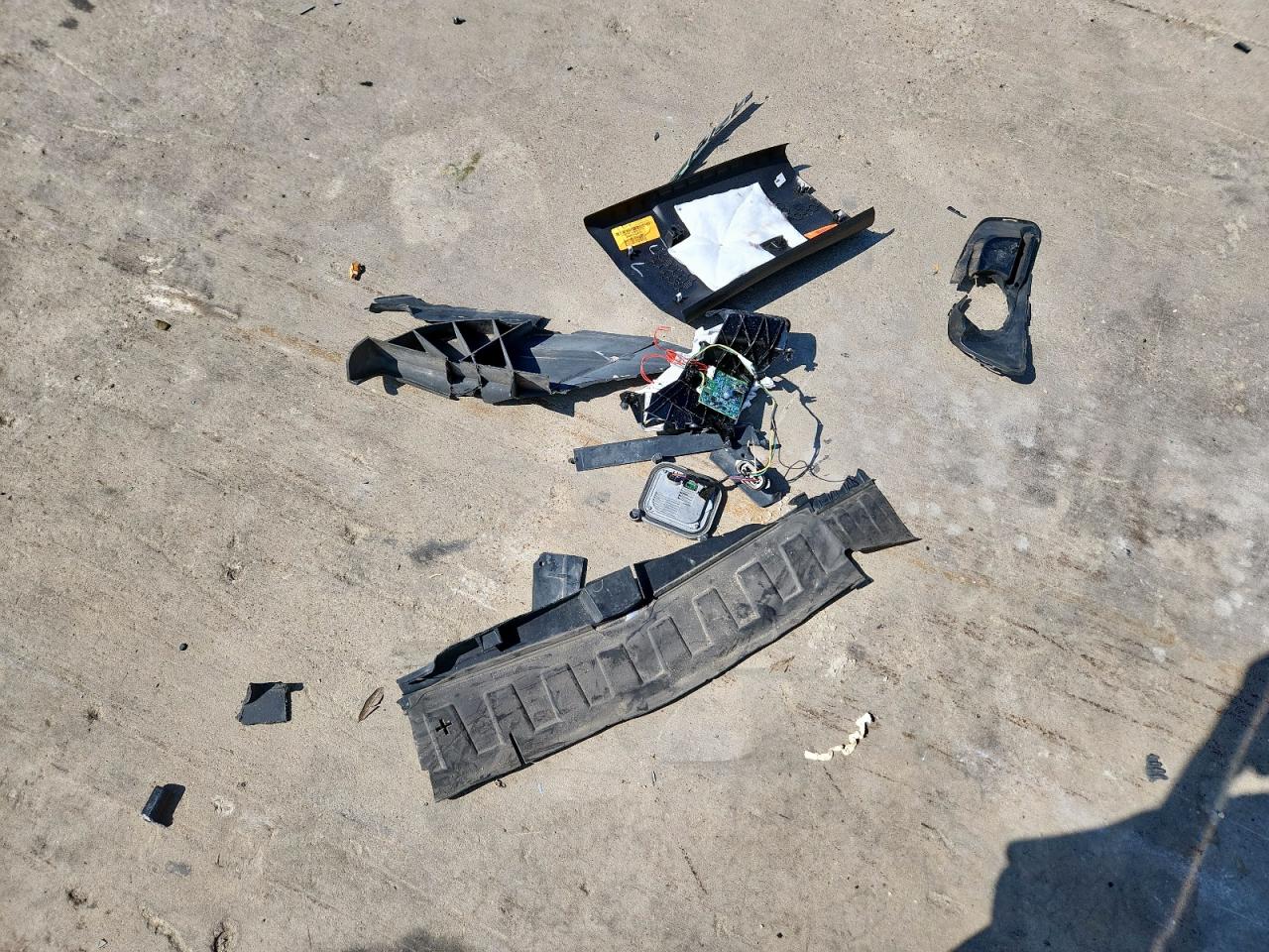 2019 Jeep Compass Latitude VIN: 3C4NJCBB2KT855887 Lot: 83860495