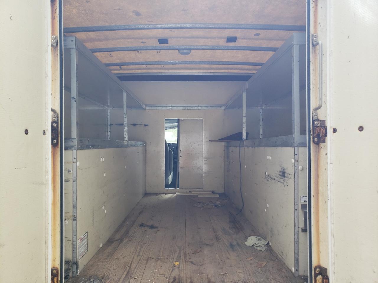 2008 Ford Econoline E350 Super Duty Cutaway Van VIN: 1FDWE35L08DB52229 Lot: 80764425