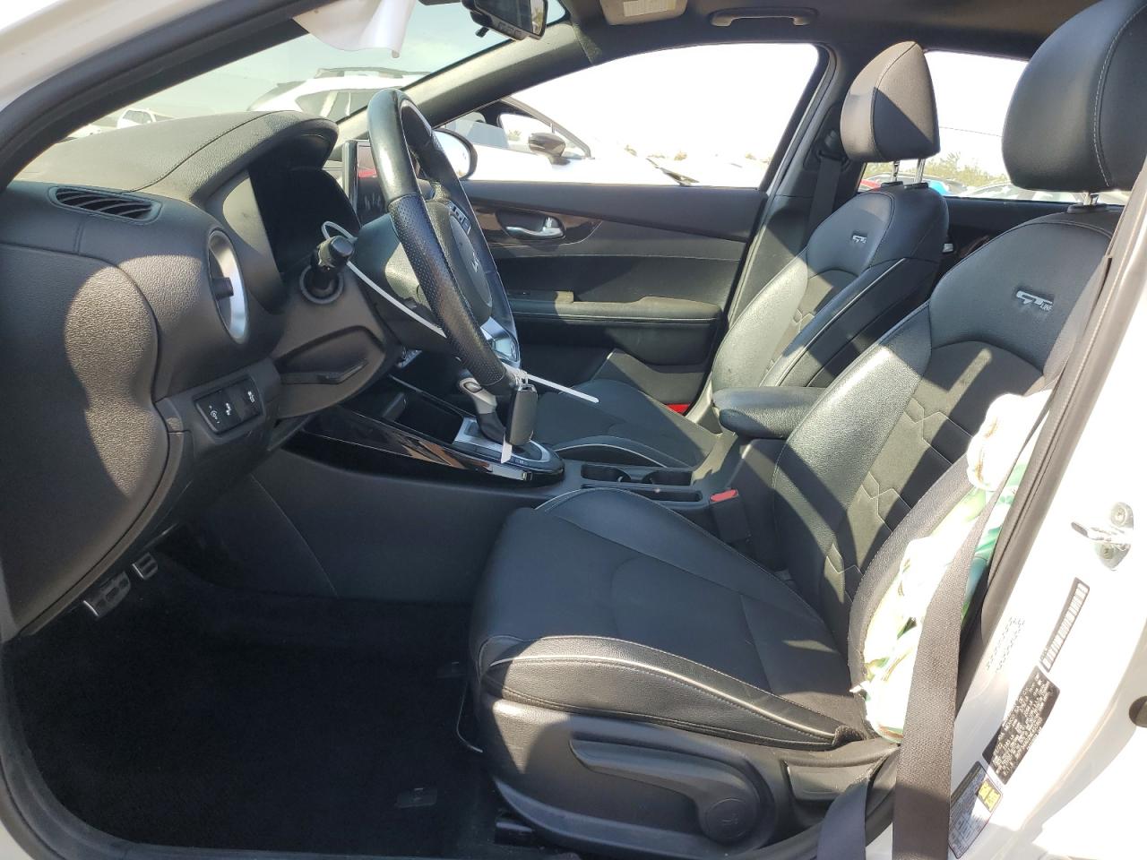 2022 Kia Forte Gt Line VIN: 3KPF54AD2NE455905 Lot: 81058175