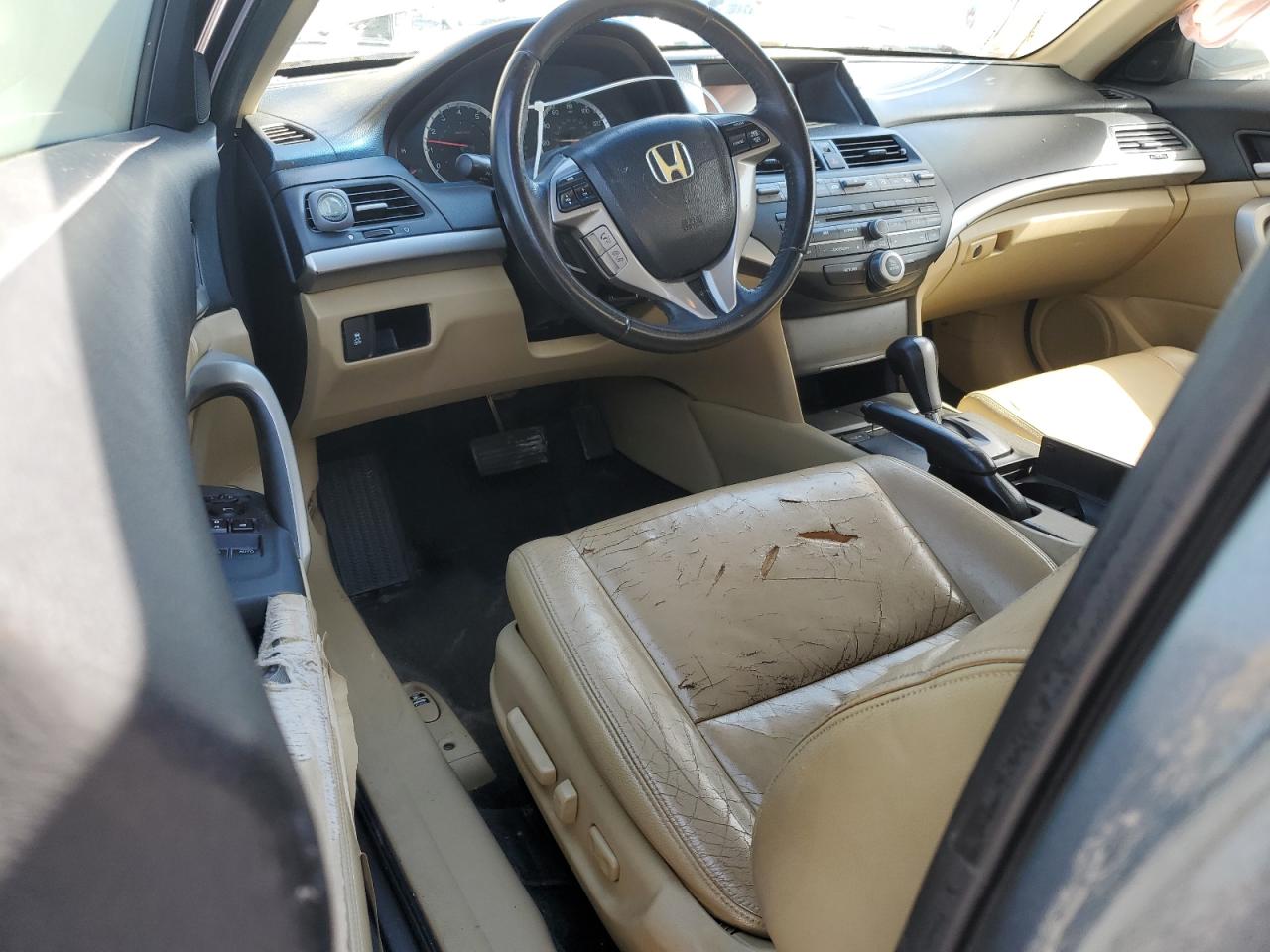 2011 Honda Accord Exl VIN: 1HGCS1B8XBA004412 Lot: 81477095