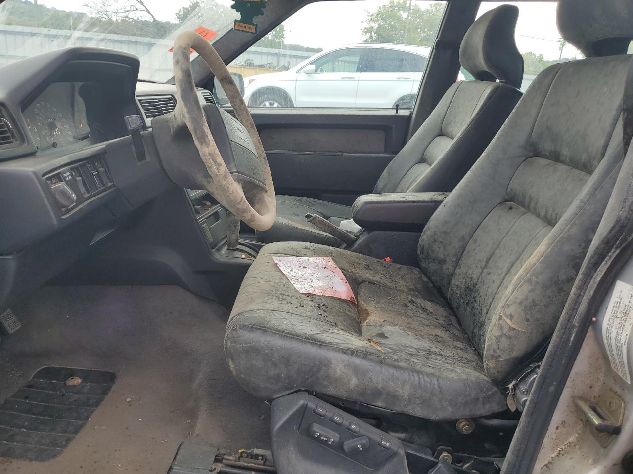 1993 Volvo 940 VIN: YV1JS8809P0128565 Lot: 71361735