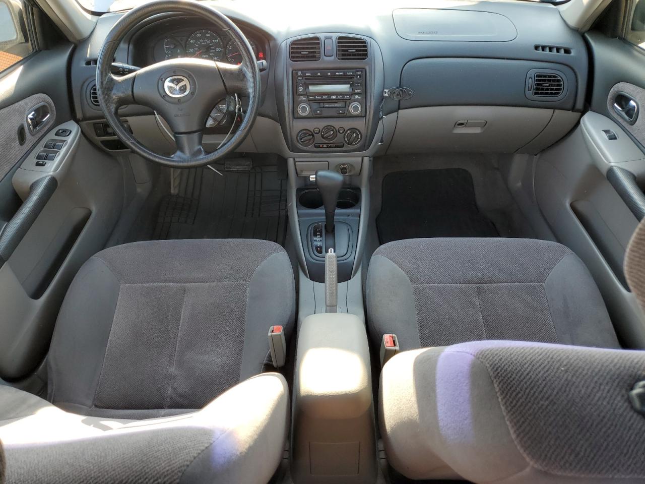 2003 Mazda Protege Dx VIN: JM1BJ225X30137123 Lot: 81593335