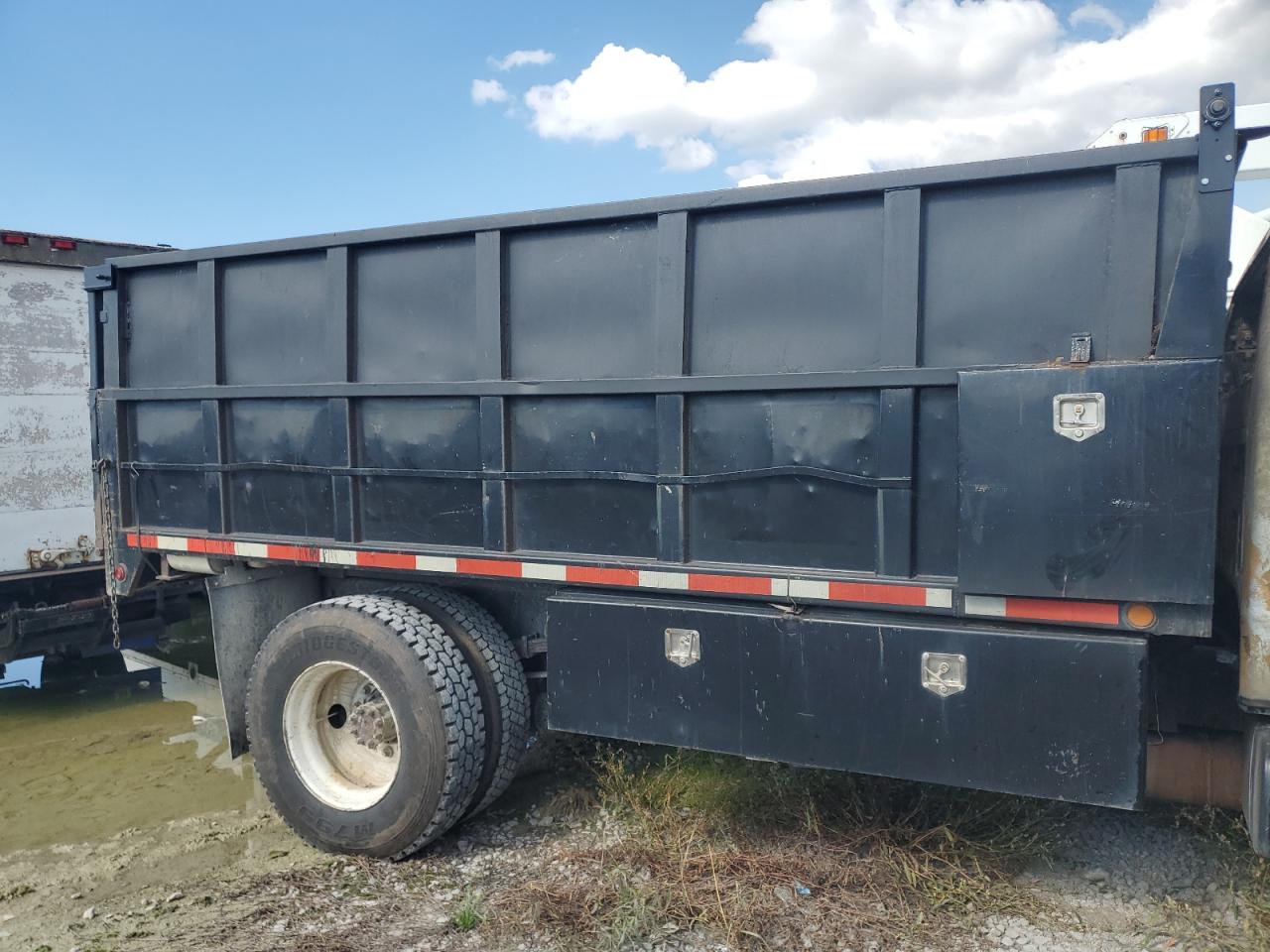 2005 Ford F750 Super Duty VIN: 3FRXF75P25V209480 Lot: 83832195
