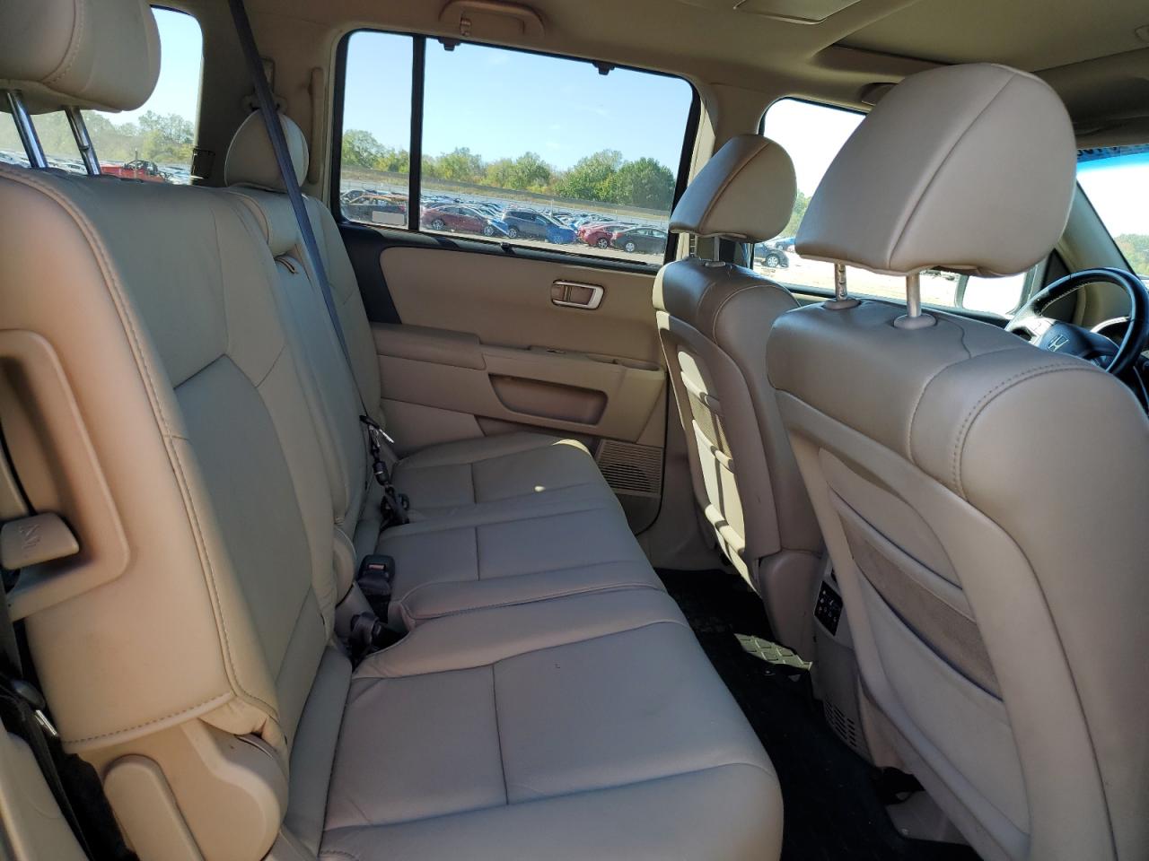 2009 Honda Pilot Touring VIN: 5FNYF48949B020925 Lot: 81950155