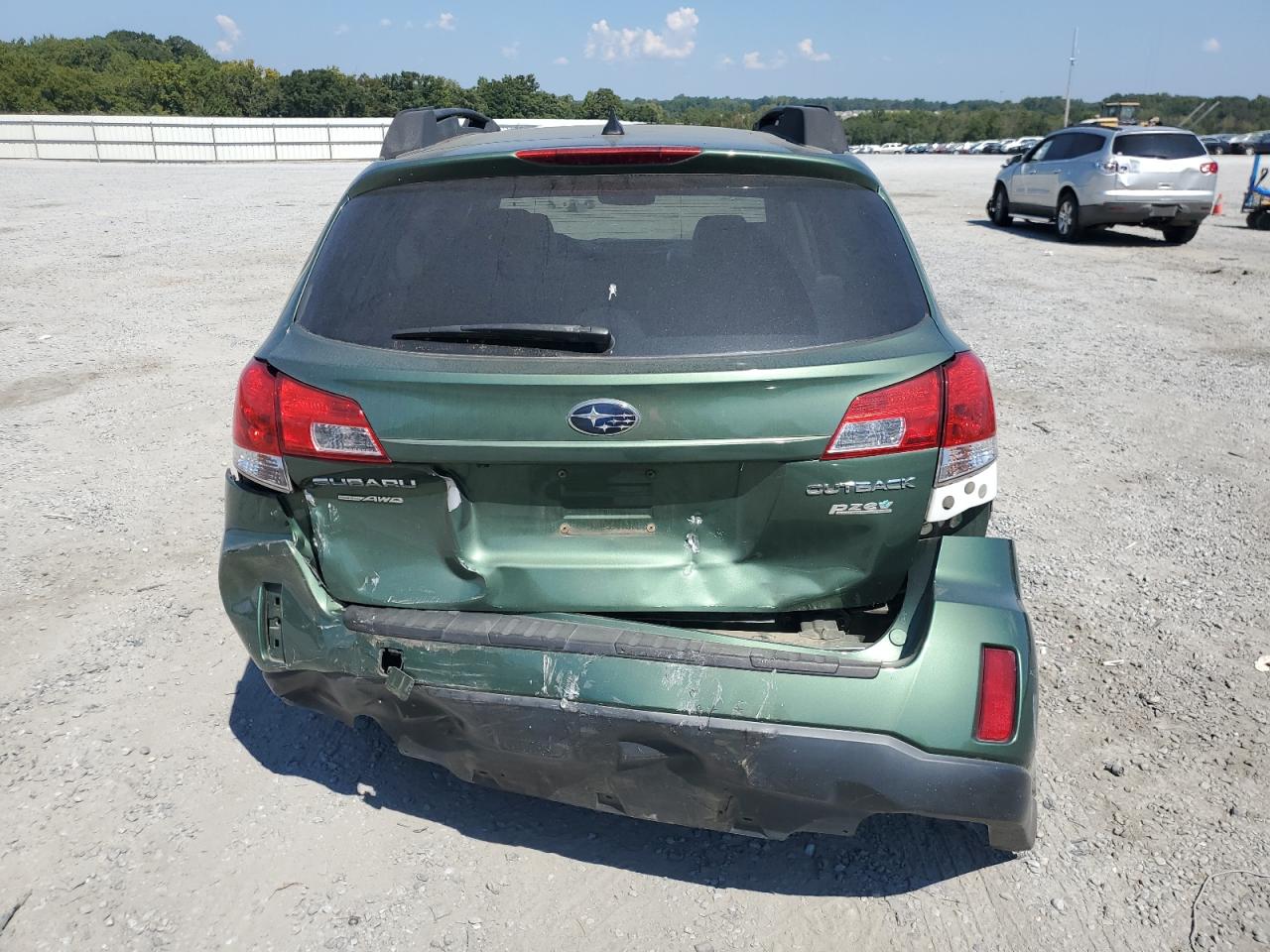 2011 Subaru Outback 2.5I Limited VIN: 4S4BRBKCXB3381368 Lot: 81411325