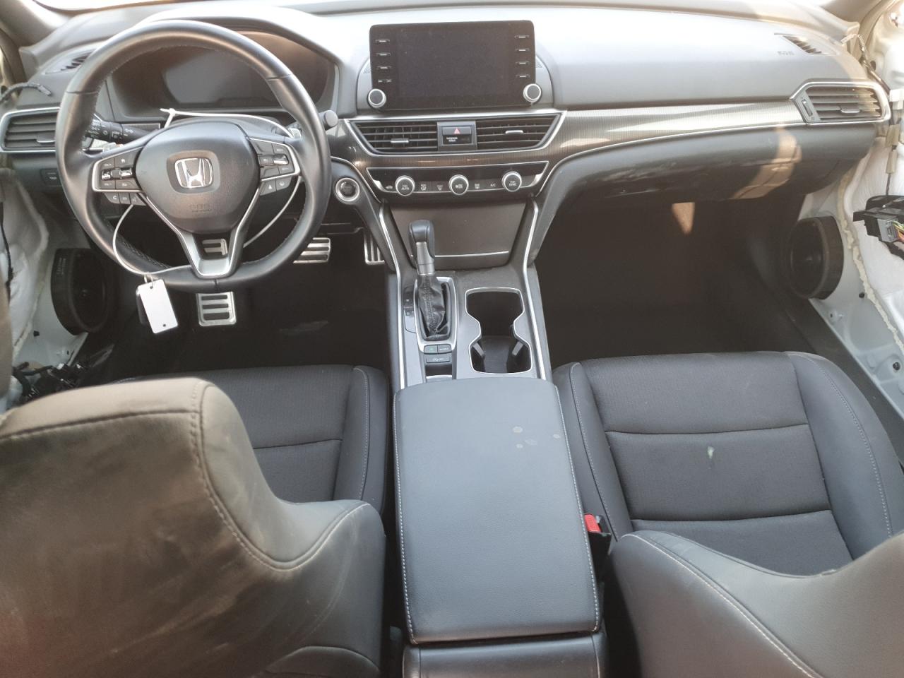 2022 Honda Accord Sport VIN: 1HGCV1F32NA084752 Lot: 71461885