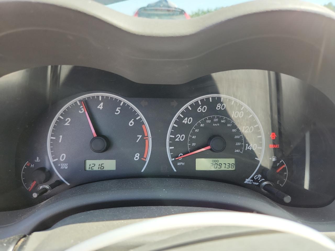 2010 Toyota Corolla Base VIN: 2T1BU4EE5AC235512 Lot: 71193335