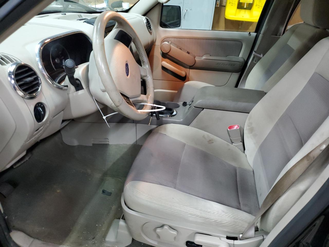 2007 Ford Explorer Xlt VIN: 1FMEU73867UB53937 Lot: 80503975
