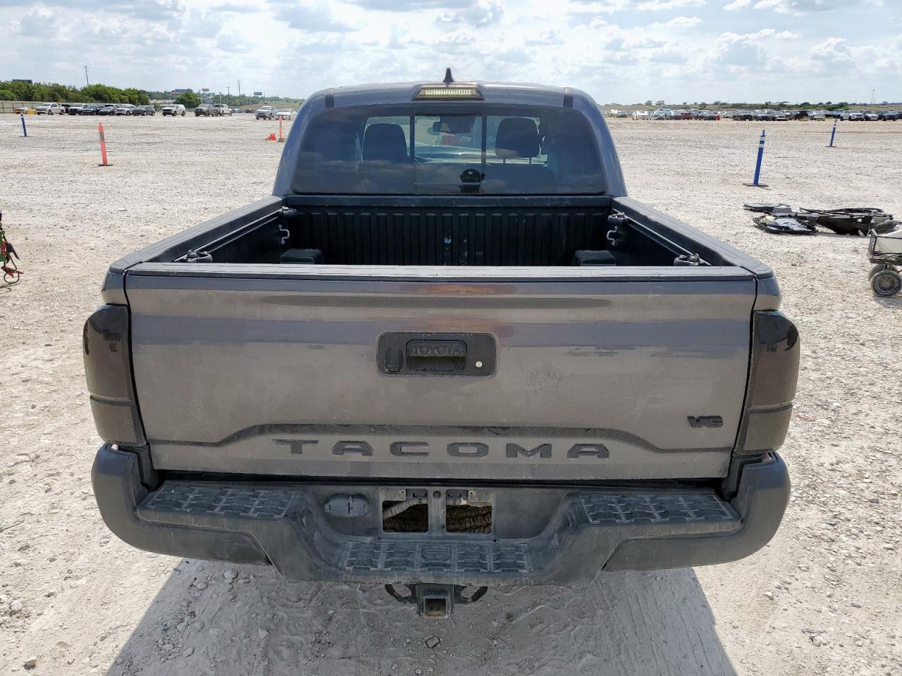 2021 Toyota Tacoma Double Cab VIN: 5TFAZ5CN0MX103060 Lot: 81033675