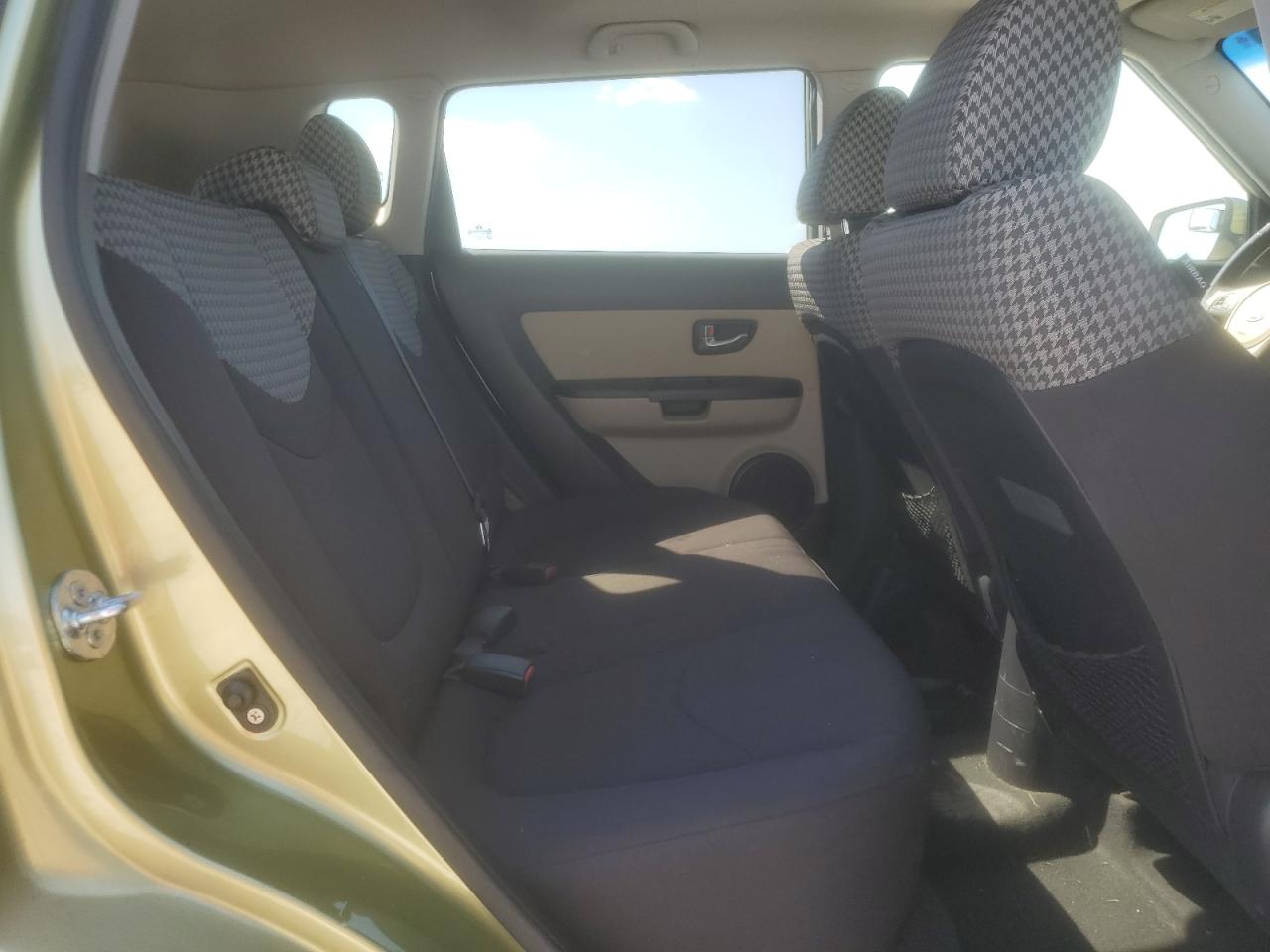 2012 Kia Soul + VIN: KNDJT2A66C7410100 Lot: 80994975