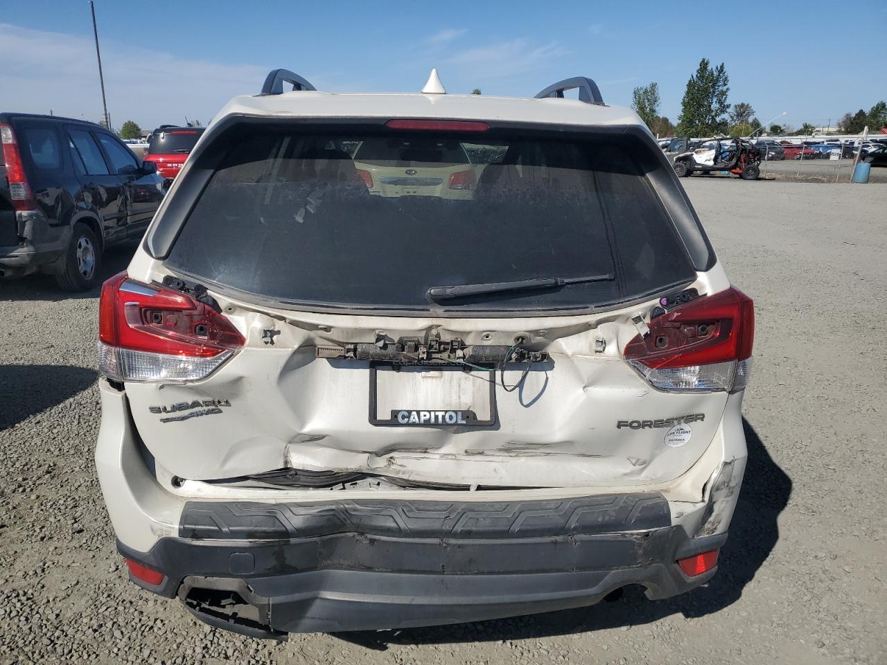2019 Subaru Forester Premium VIN: JF2SKAGC6KH415001 Lot: 82164185