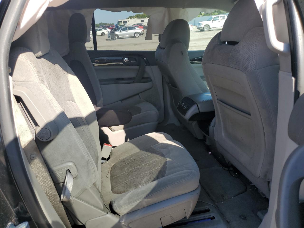 2017 Buick Enclave VIN: 5GAKRAKD5HJ327490 Lot: 71000875