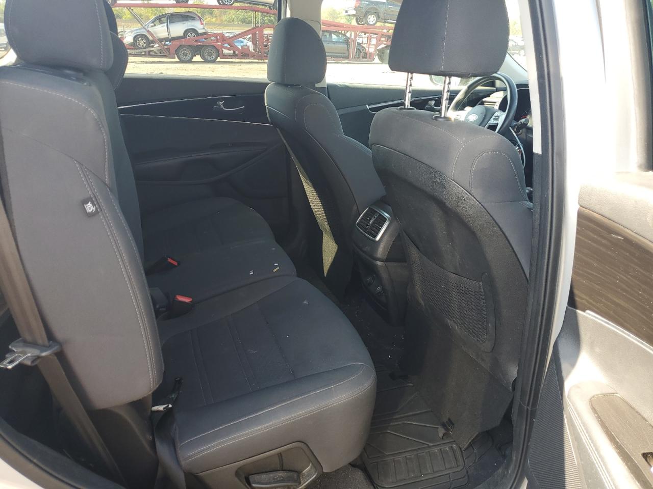 2019 Kia Sorento Lx VIN: 5XYPGDA5XKG487359 Lot: 81828135