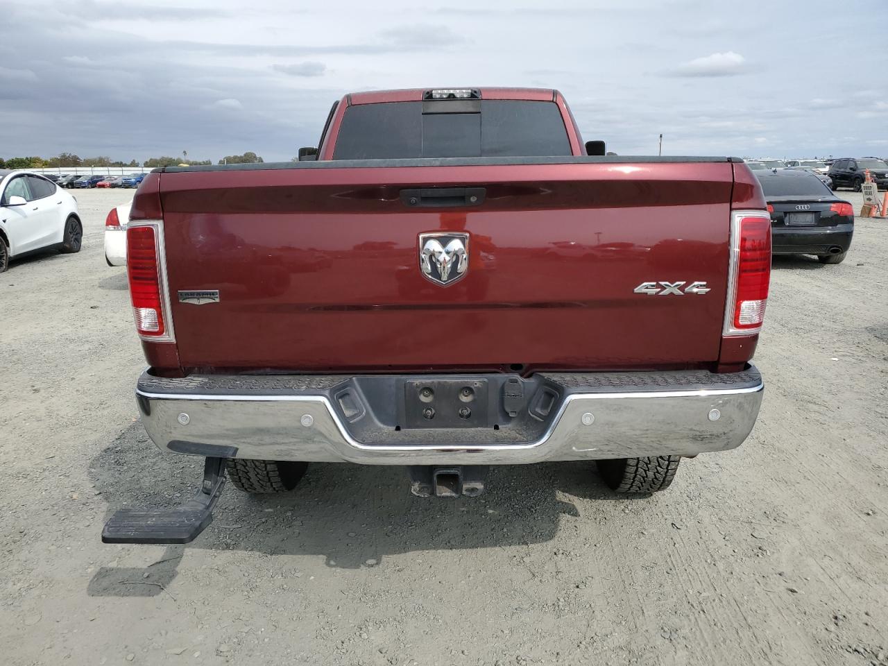 2016 Ram 2500 Laramie VIN: 3C6UR5KL9GG212808 Lot: 81856315