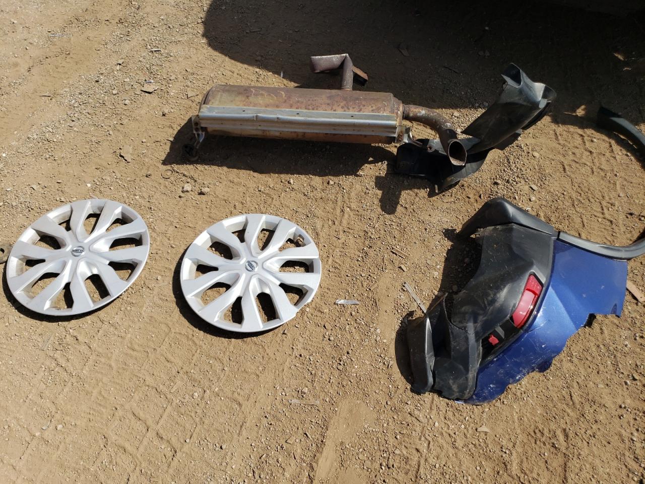 2017 Nissan Rogue S VIN: JN8AT2MV5HW025857 Lot: 72001315