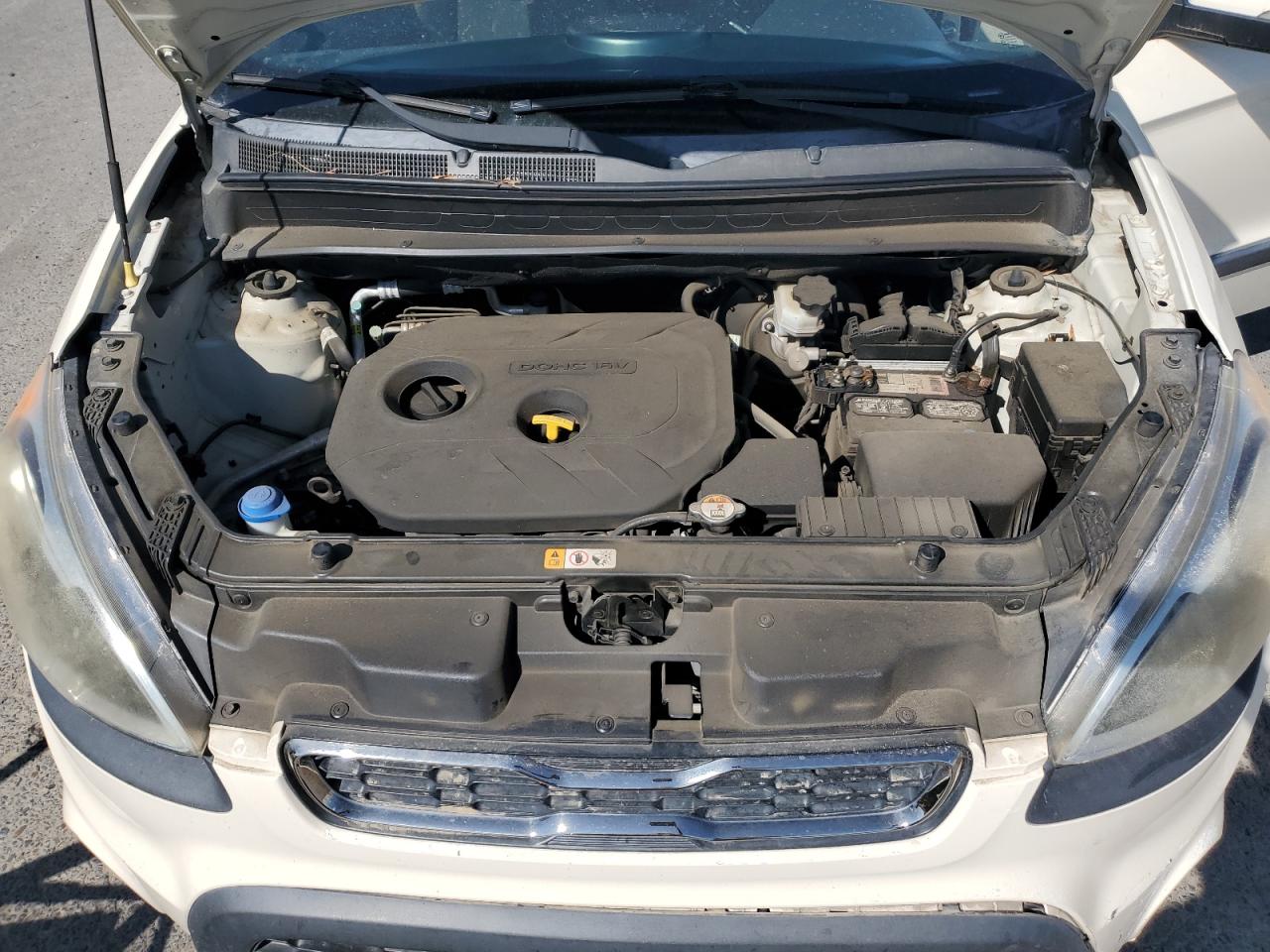 2013 Kia Soul + VIN: KNDJT2A61D7523695 Lot: 81912675