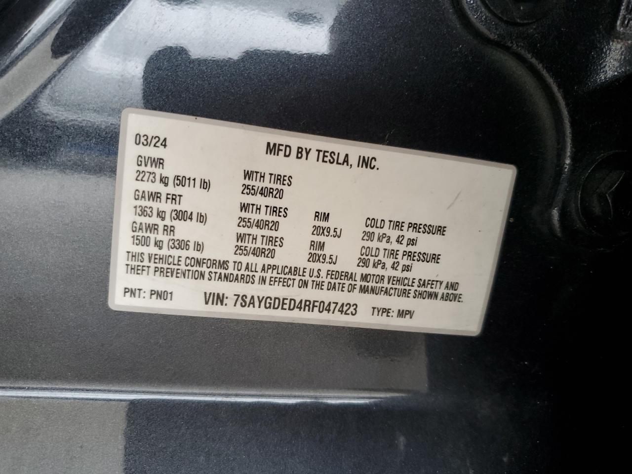 2024 Tesla Model Y VIN: 7SAYGDED4RF047423 Lot: 71126015