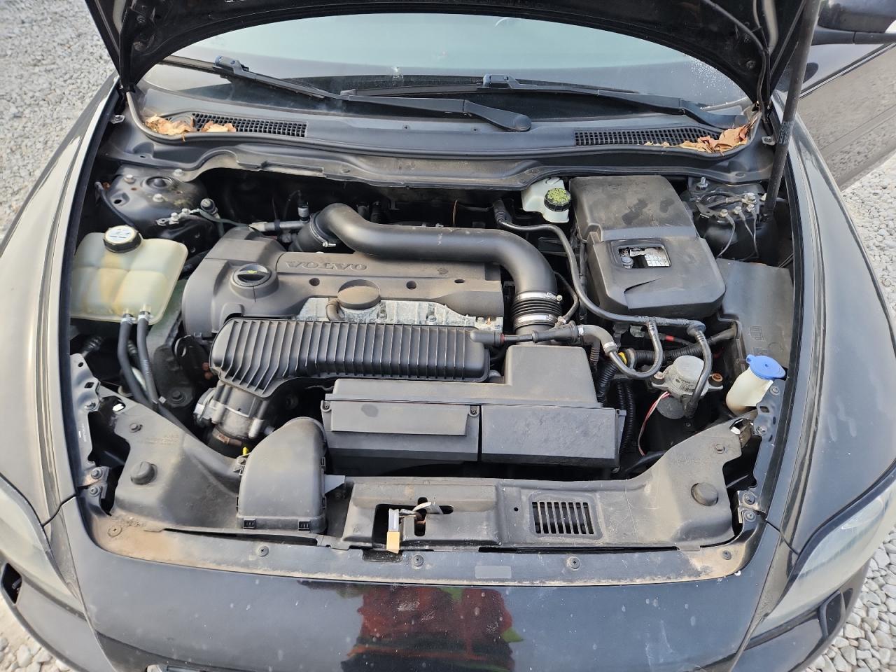 2010 Volvo C70 T5 VIN: YV1672MC7AJ093207 Lot: 81715955