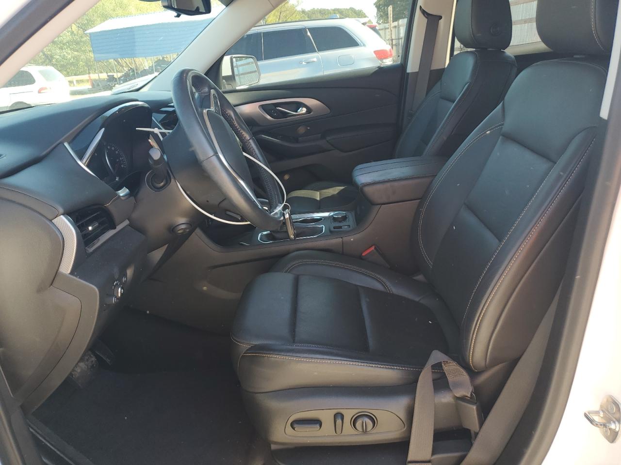 2021 Chevrolet Traverse Premier VIN: 1GNEVKKW2MJ227640 Lot: 84262855